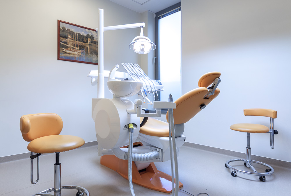 Dental surgery at Top Dental Budapest, Hungary