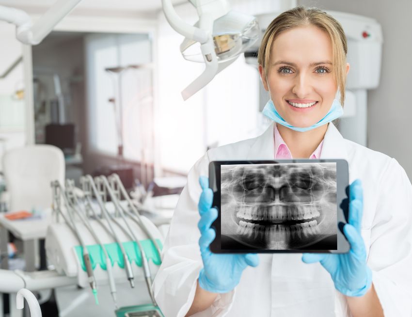 Getting dental x-rays before dental implants