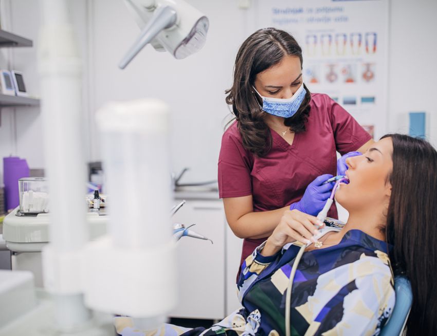 Dental traveller - Painf-free dentistry in Budapest